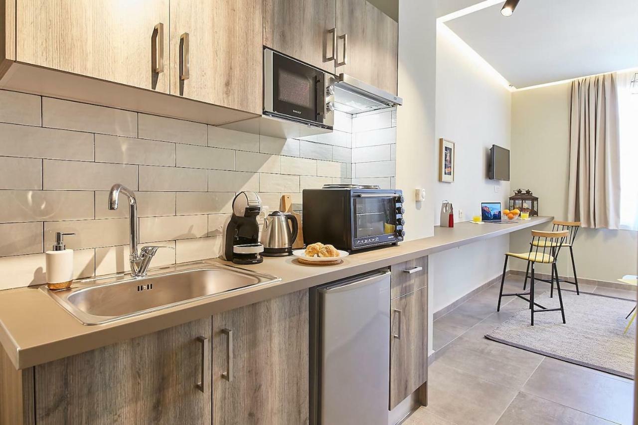 Old Athens Style 1Bdr With Acropolis View Rooftop! Exterior photo